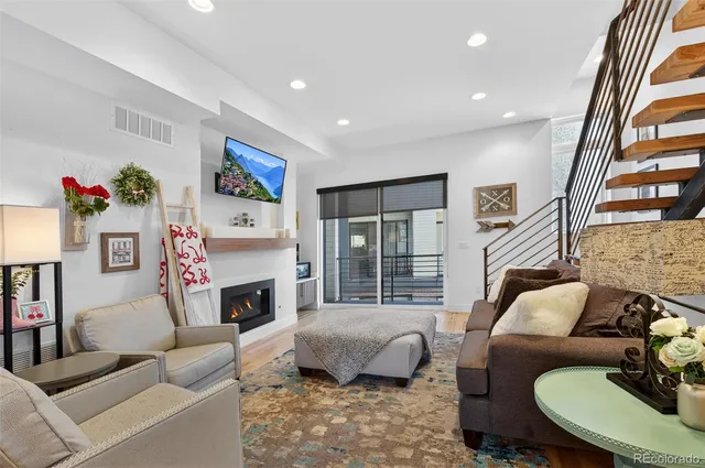 $690,000 | 2214 West Powers Avenue, Littleton, CO 80120