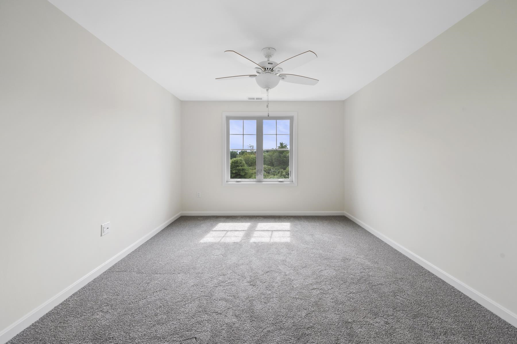 7 Autumn Lane Raymond, NH 03077 - Photo 14 of 28