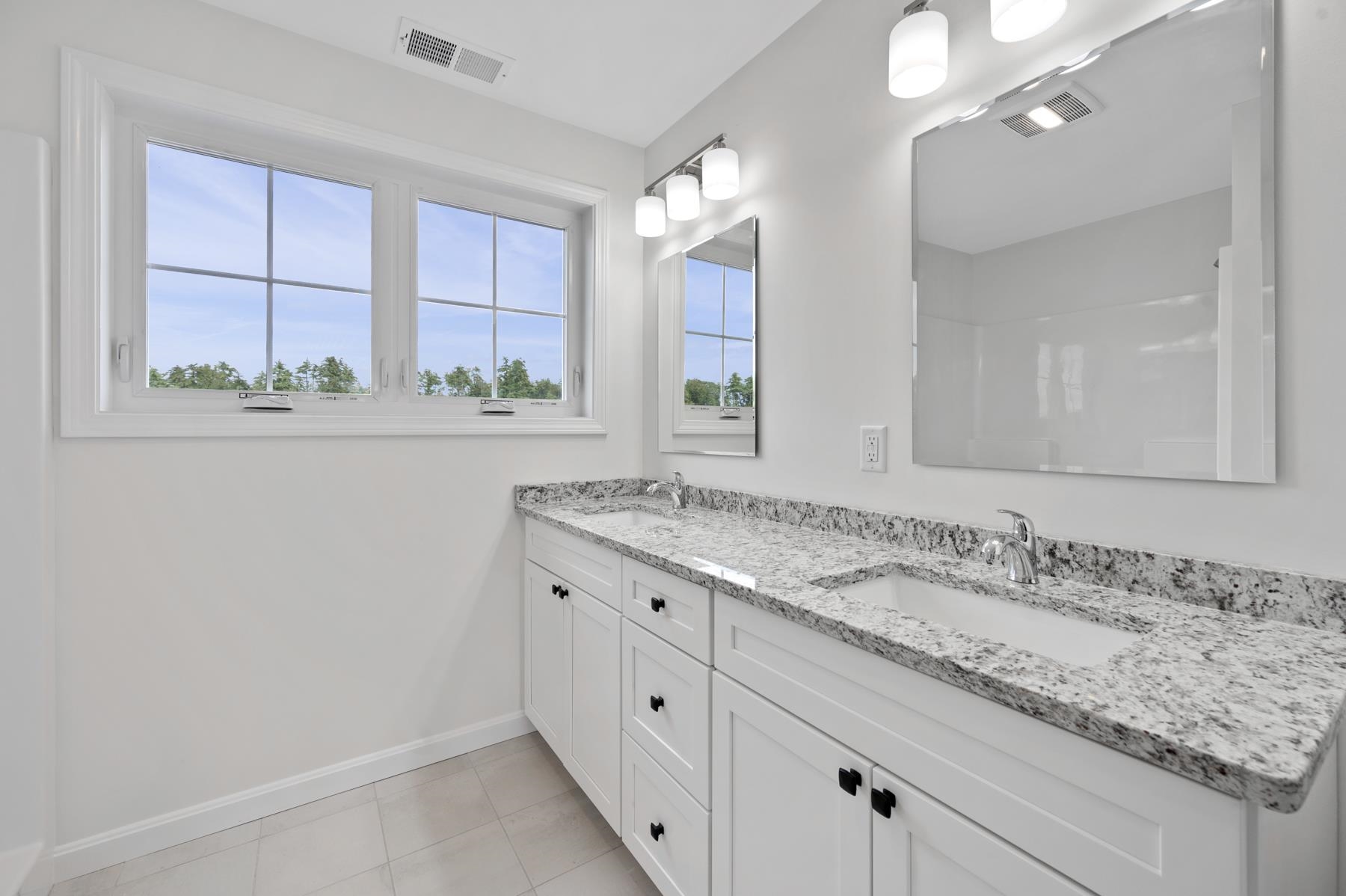 7 Autumn Lane Raymond, NH 03077 - Photo 17 of 28