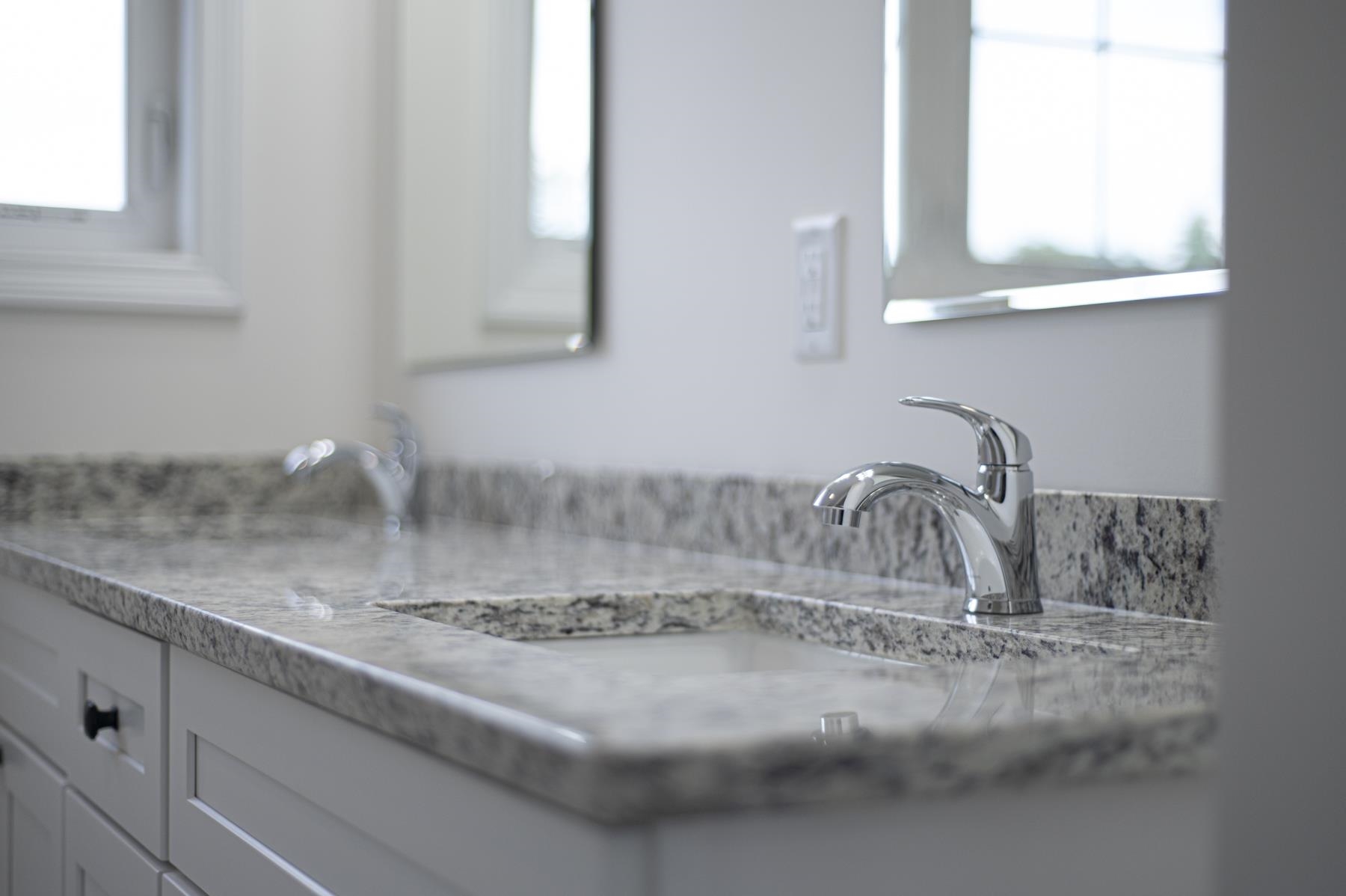 7 Autumn Lane Raymond, NH 03077 - Photo 18 of 28