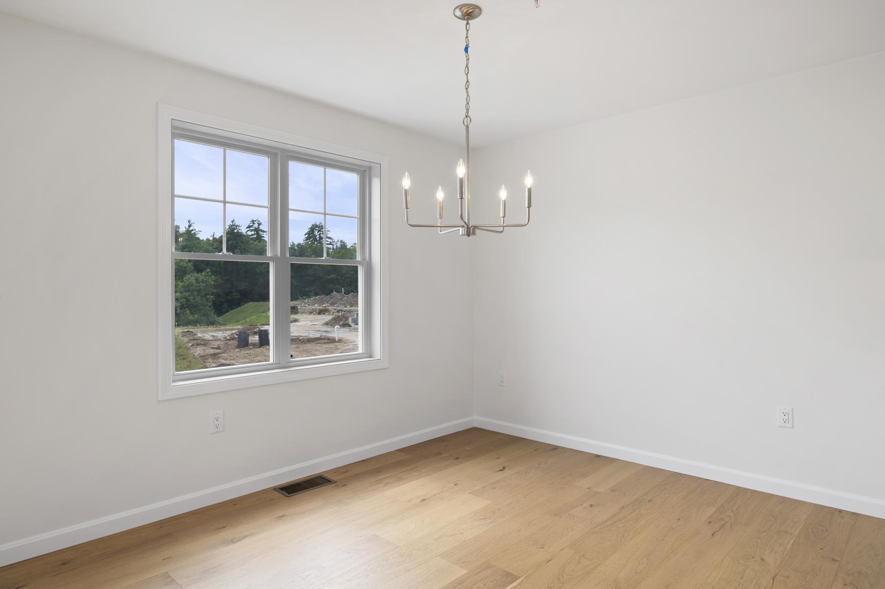 7 Autumn Lane Raymond, NH 03077 - Photo 9 of 28