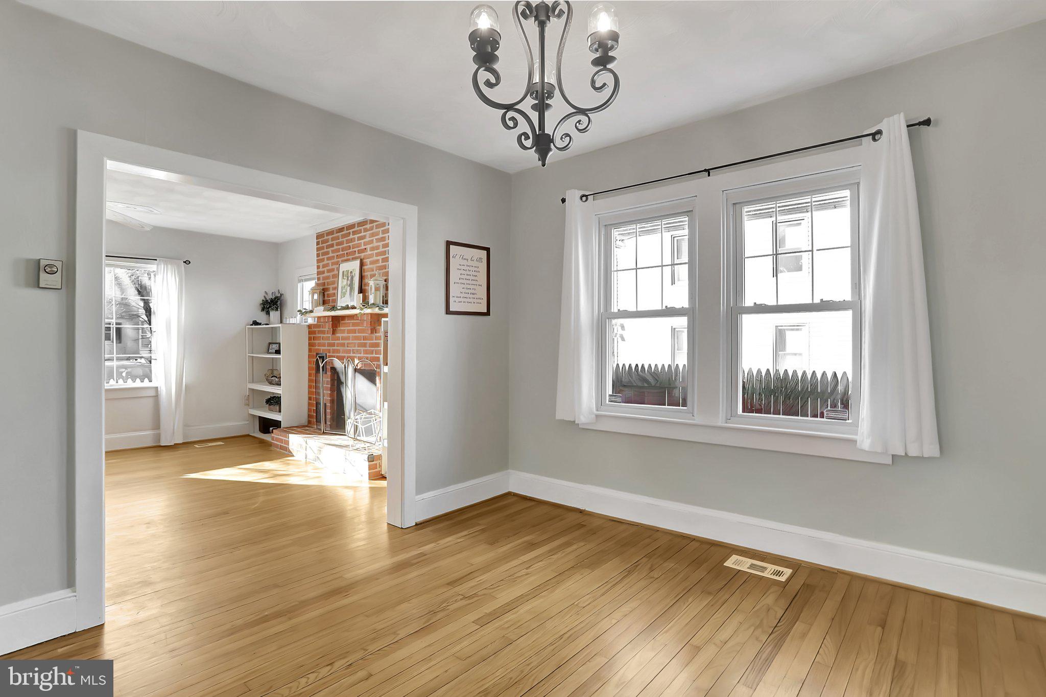 401 North Preston Street Ranson, WV 25438 - Photo 11 of 50 Dining room
