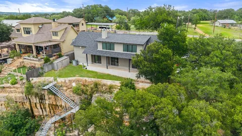 $799,900 | 24423 Pedernales Drive, Spicewood, TX 78669