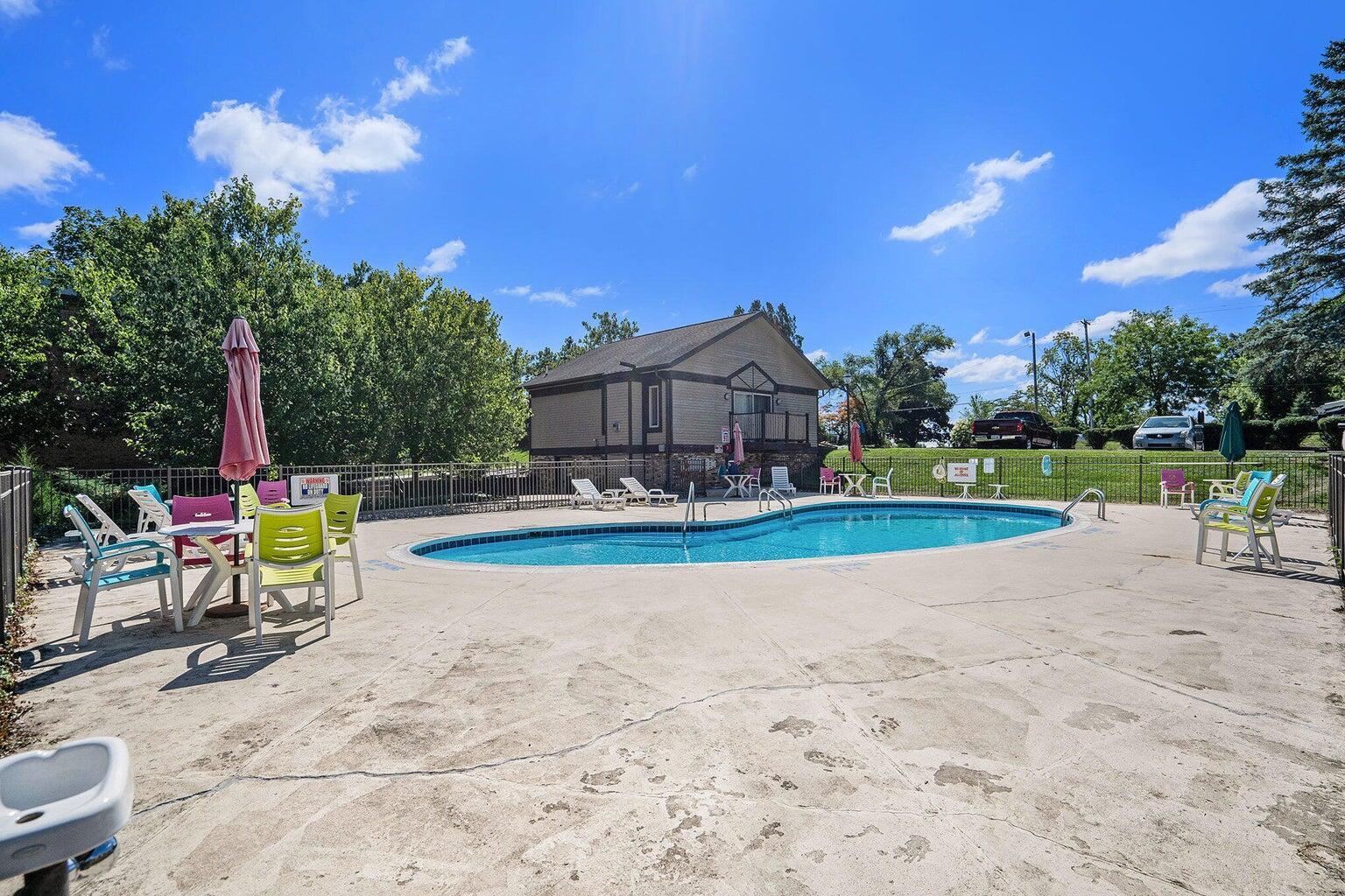 756 West Kilgore Road, Unit 205 Kalamazoo, MI 49008 - Photo 16 of 16 pool 2