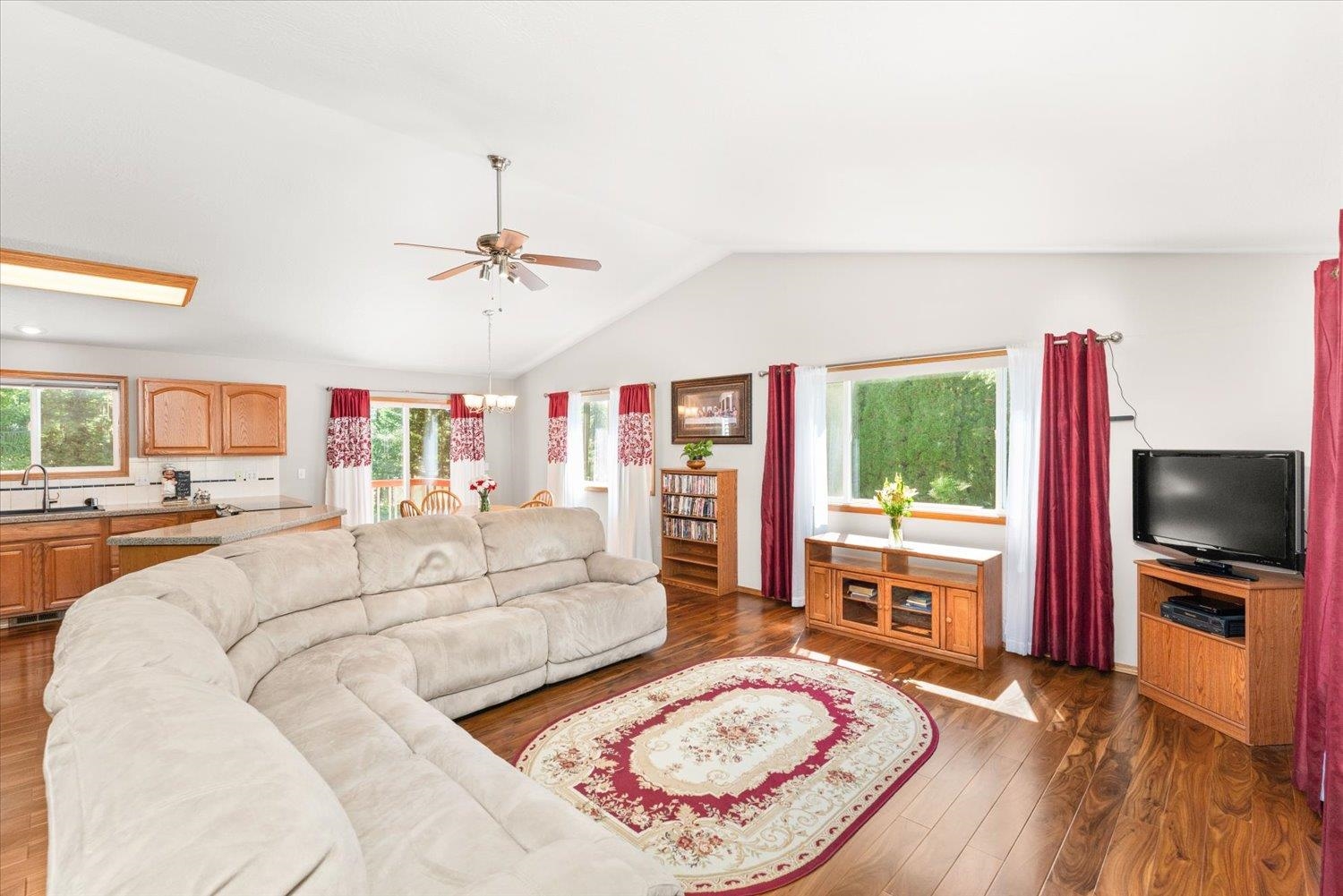 504 Quail Loop Newport, WA 99156 - Photo 5 of 28