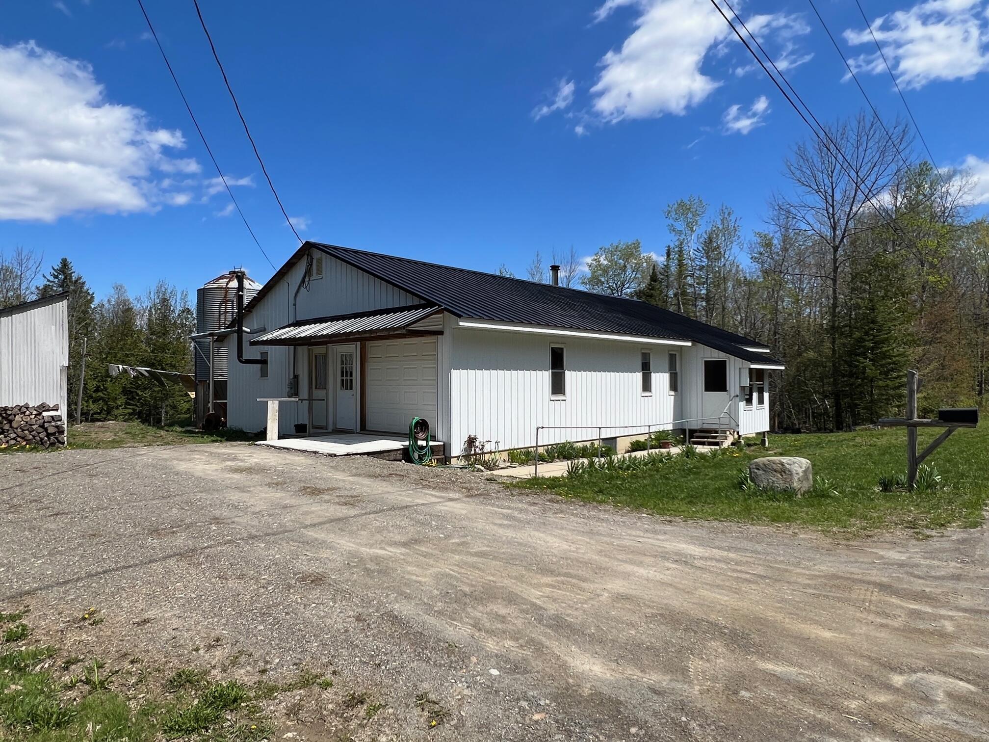 84 Dunn Road Dexter, ME 04930 - Photo 1 of 32 1