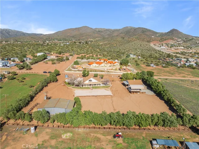 $1,149,000 | 2470 Via Clarita, Acton, CA 93510