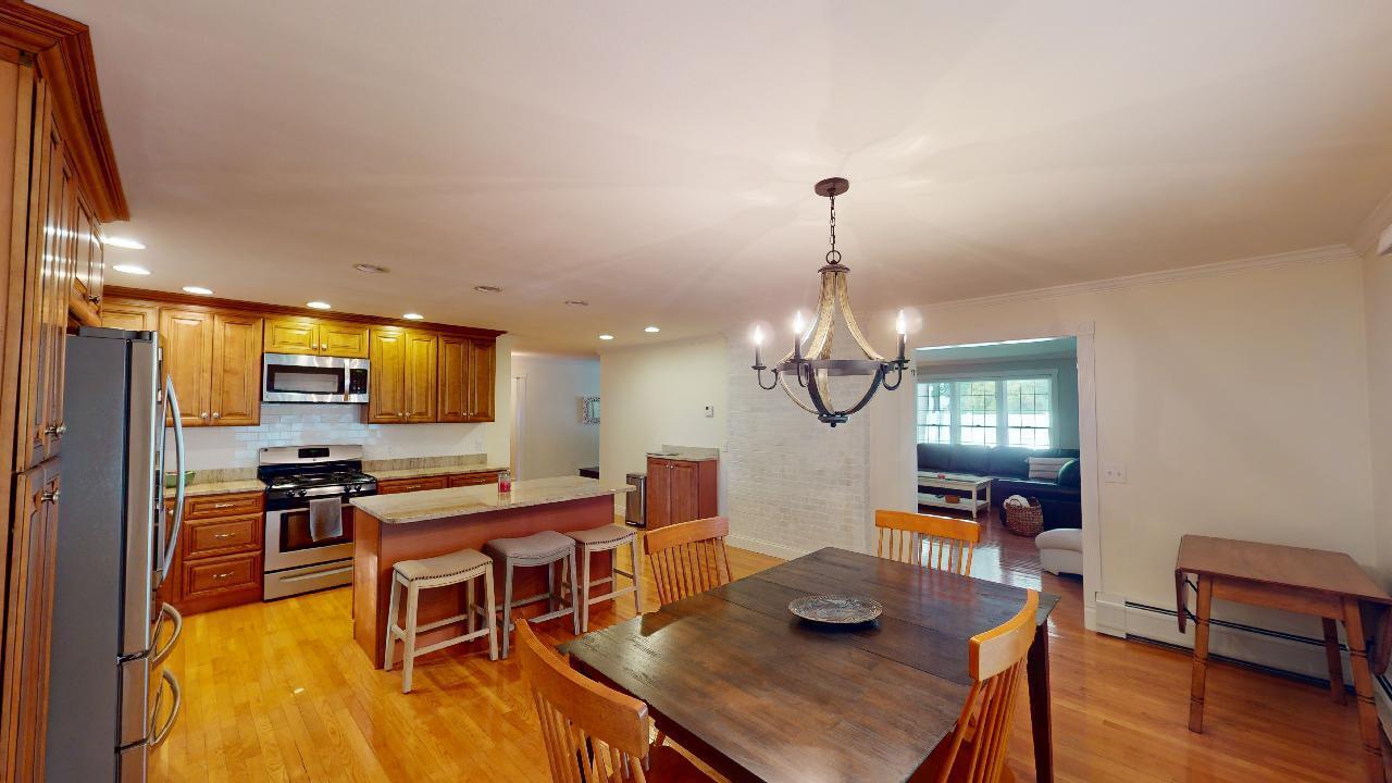 80 West Broadway Bangor, ME 04401 - Photo 12 of 59 Home-For-Sale-80-W-Broadway-Bangor-ME-04