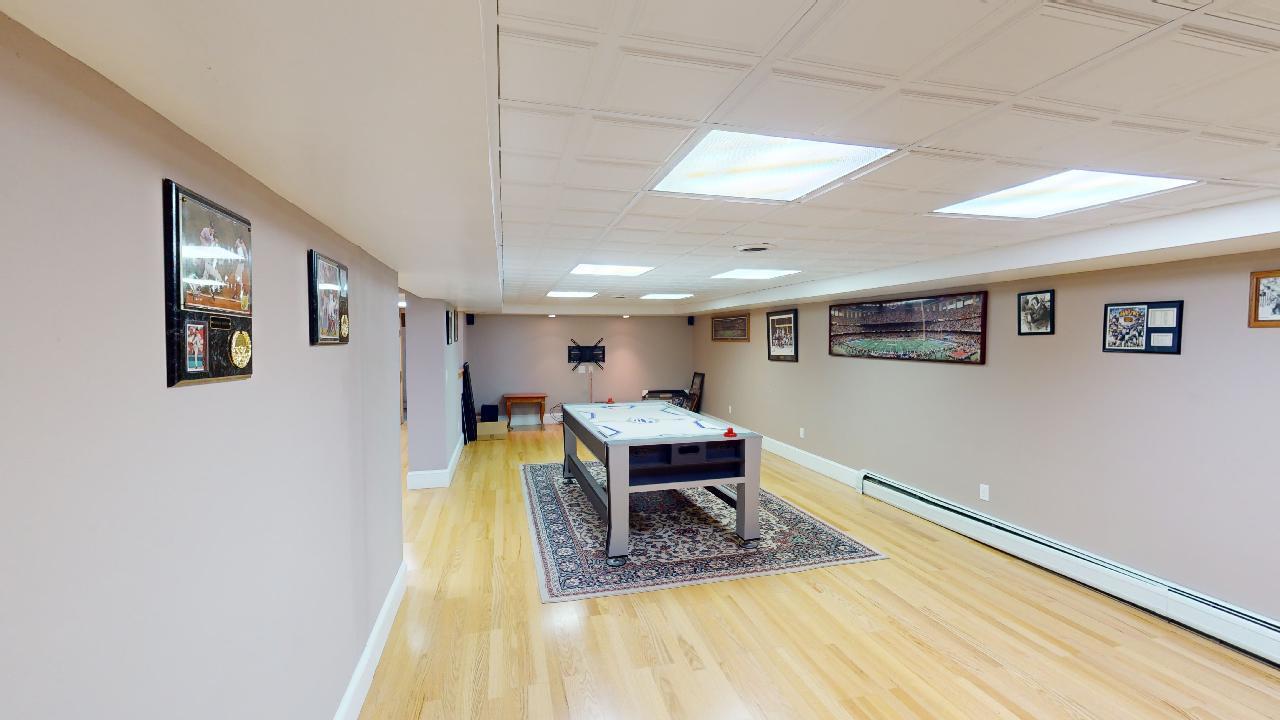 80 West Broadway Bangor, ME 04401 - Photo 34 of 59 Home-For-Sale-80-W-Broadway-Bangor-ME-04