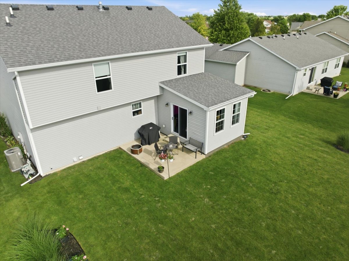 2411 Corinth Lane Normal, IL 61761 - Photo 35 of 38