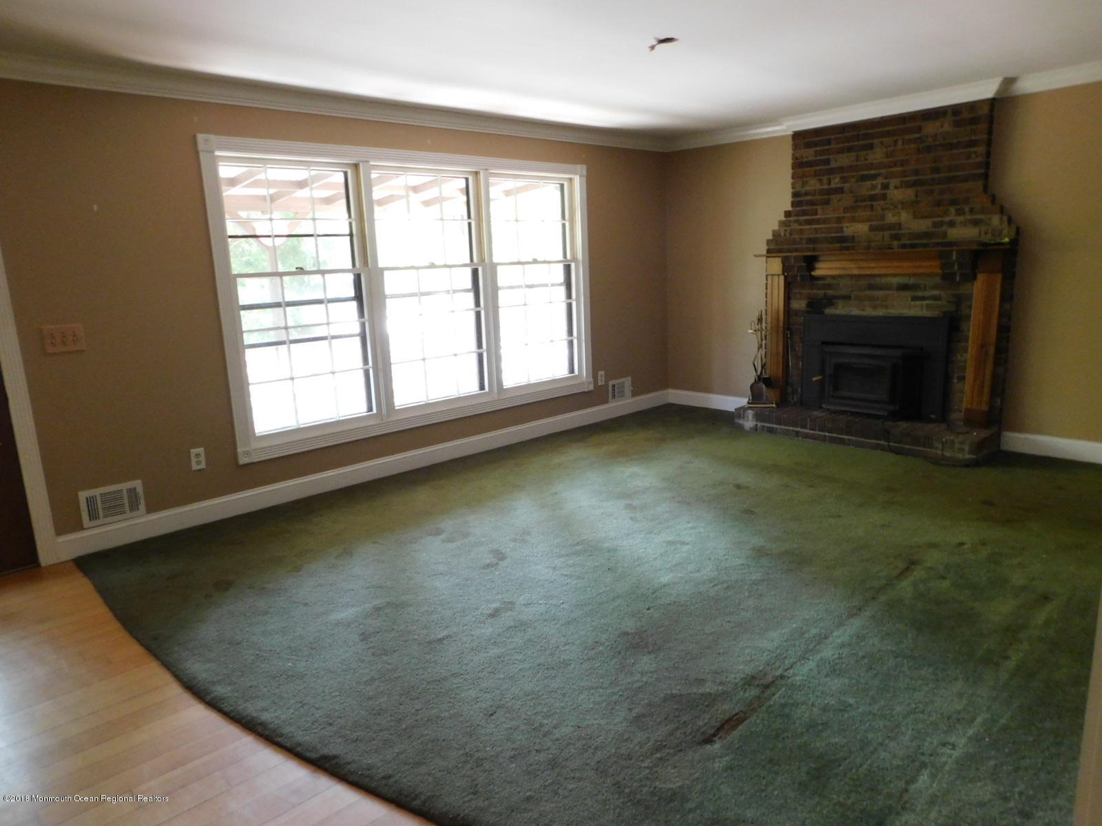 580 Diamond Road Jackson, NJ 08527 - Photo 8 of 15 DSCN3323