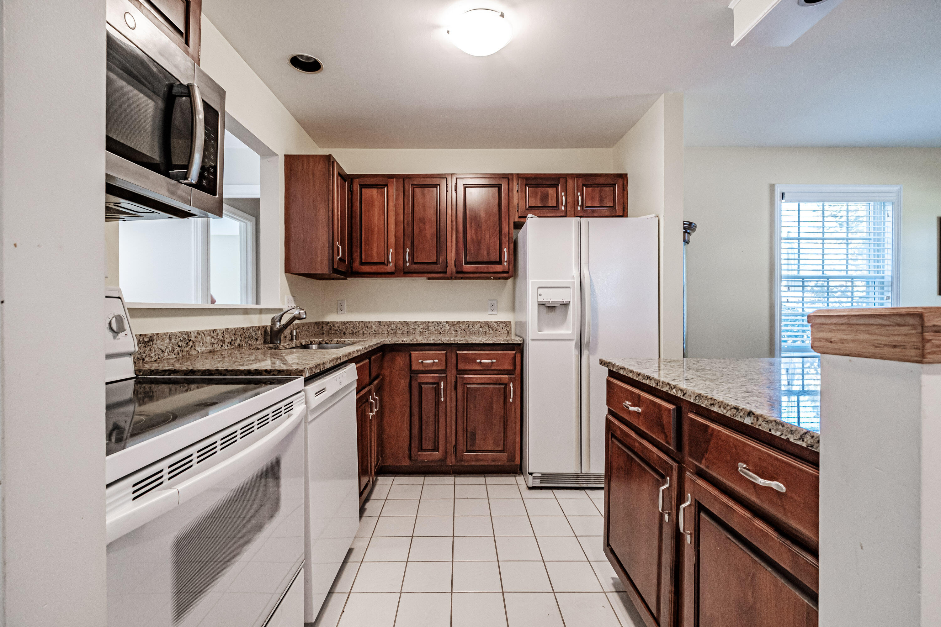 35 Winterberry Court, Unit 35 Cumberland, ME 04021 - Photo 23 of 49 20241011gp-62016