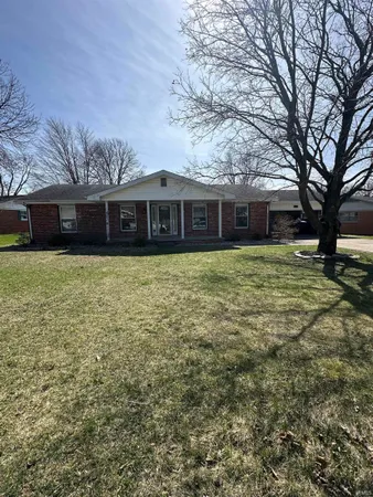 $205,000 | 227 Holiday Lane, Greentown, IN 46936