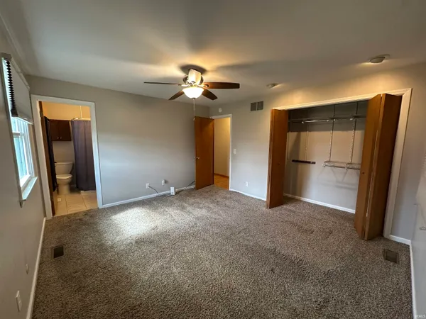 $205,000 | 227 Holiday Lane, Greentown, IN 46936
