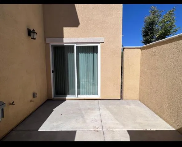 a view of outdoor space