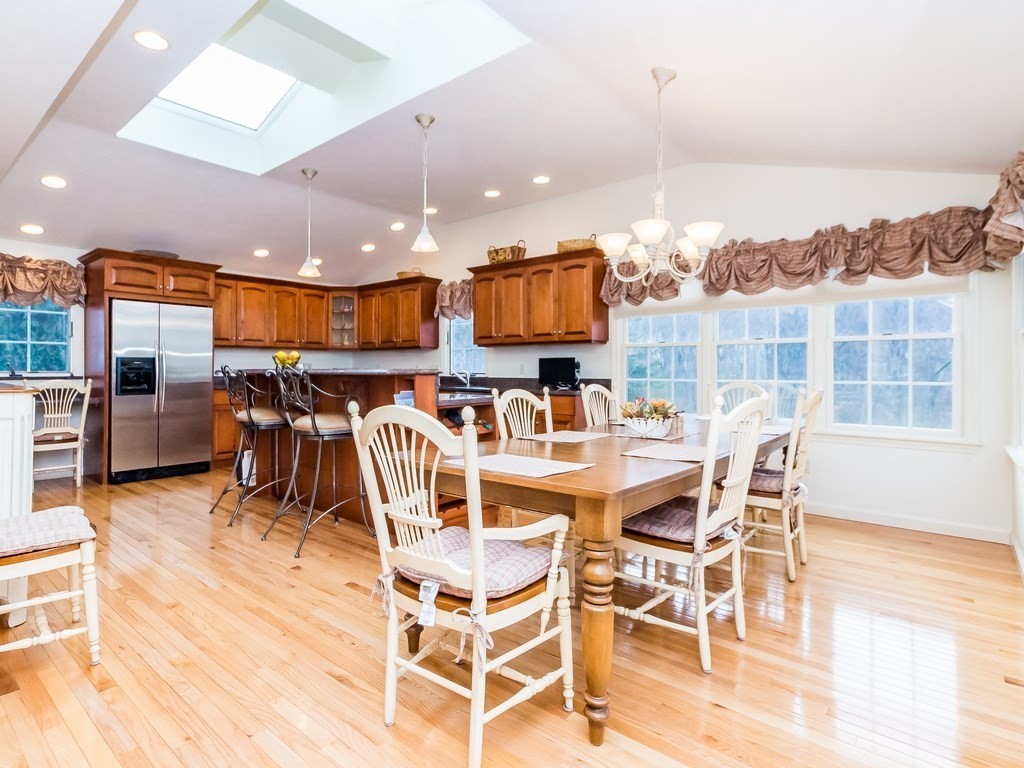 42 Davis Farm Road Ashland, MA 01721 - Photo 9 of 34 Gallery Image 9