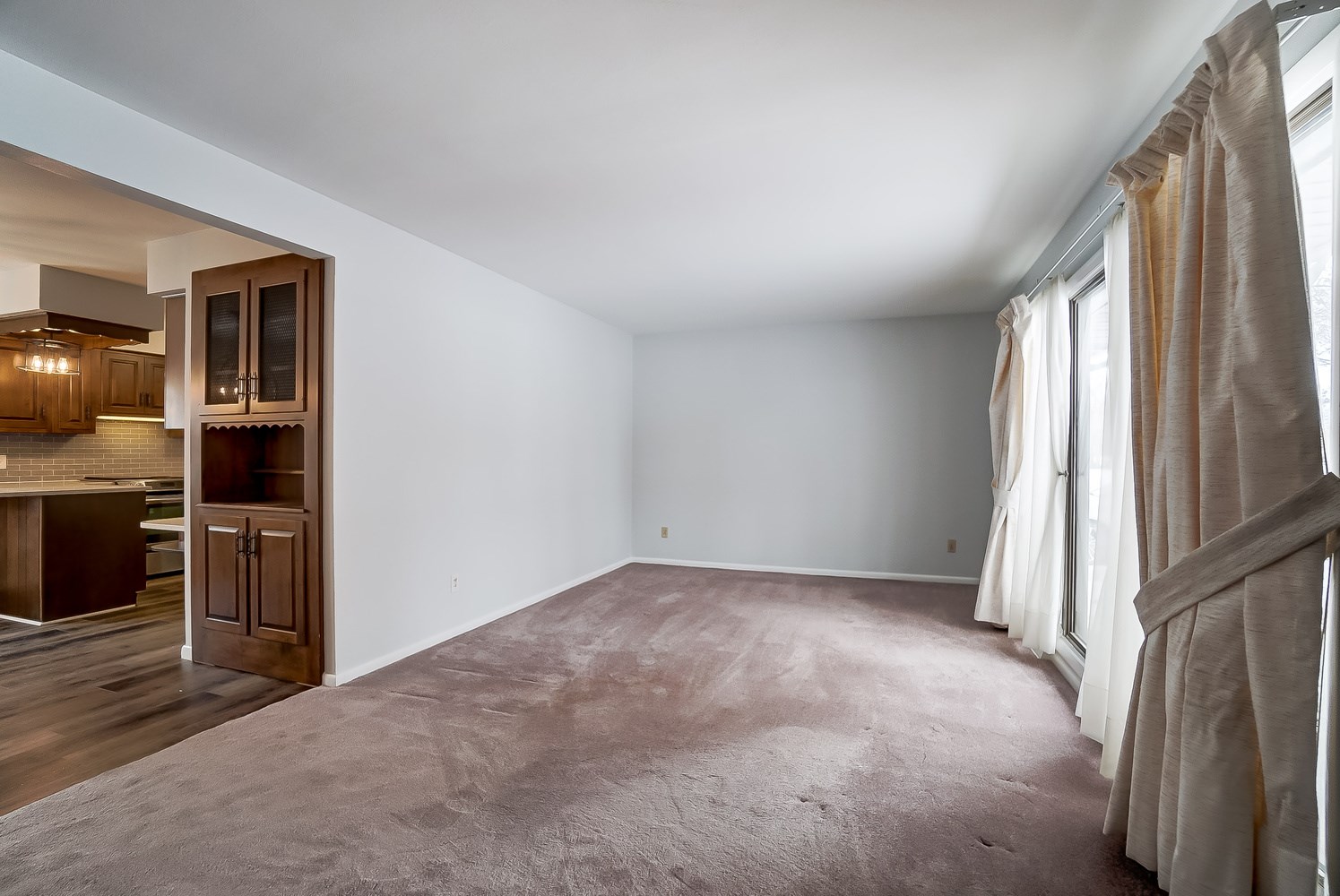 13009 Leo Road Leo, IN 46765 - Photo 4 of 31 Gallery Image 4