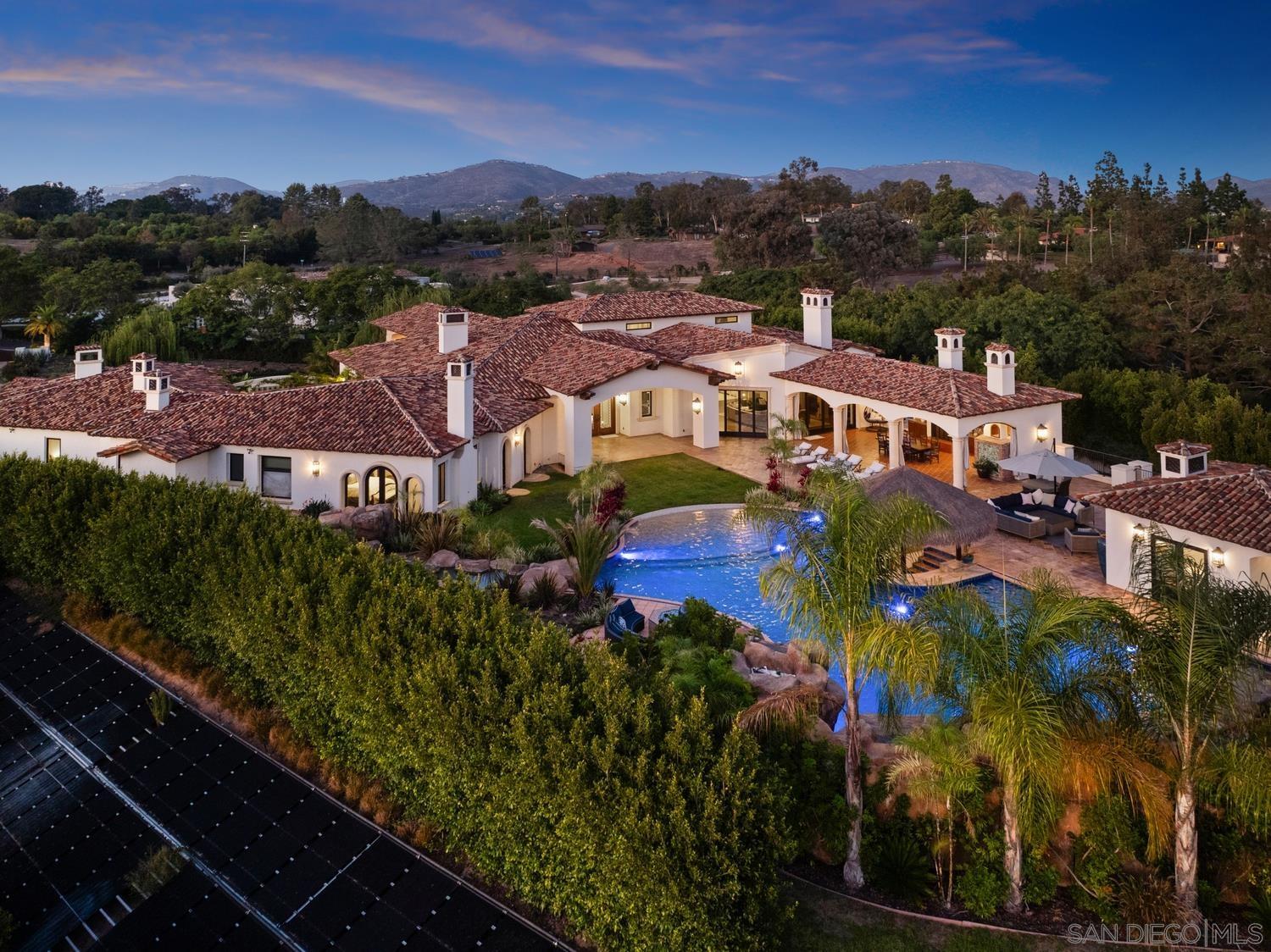 7029 Las Colinas Rancho Santa Fe, CA 92067 - Photo 4 of 49