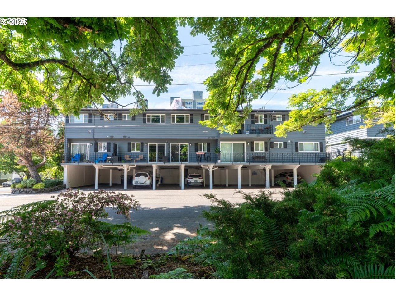 1827 Northeast Multnomah Street Portland, OR 97232 - Photo 4 of 25