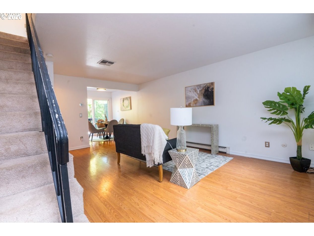 1827 Northeast Multnomah Street Portland, OR 97232 - Photo 6 of 25