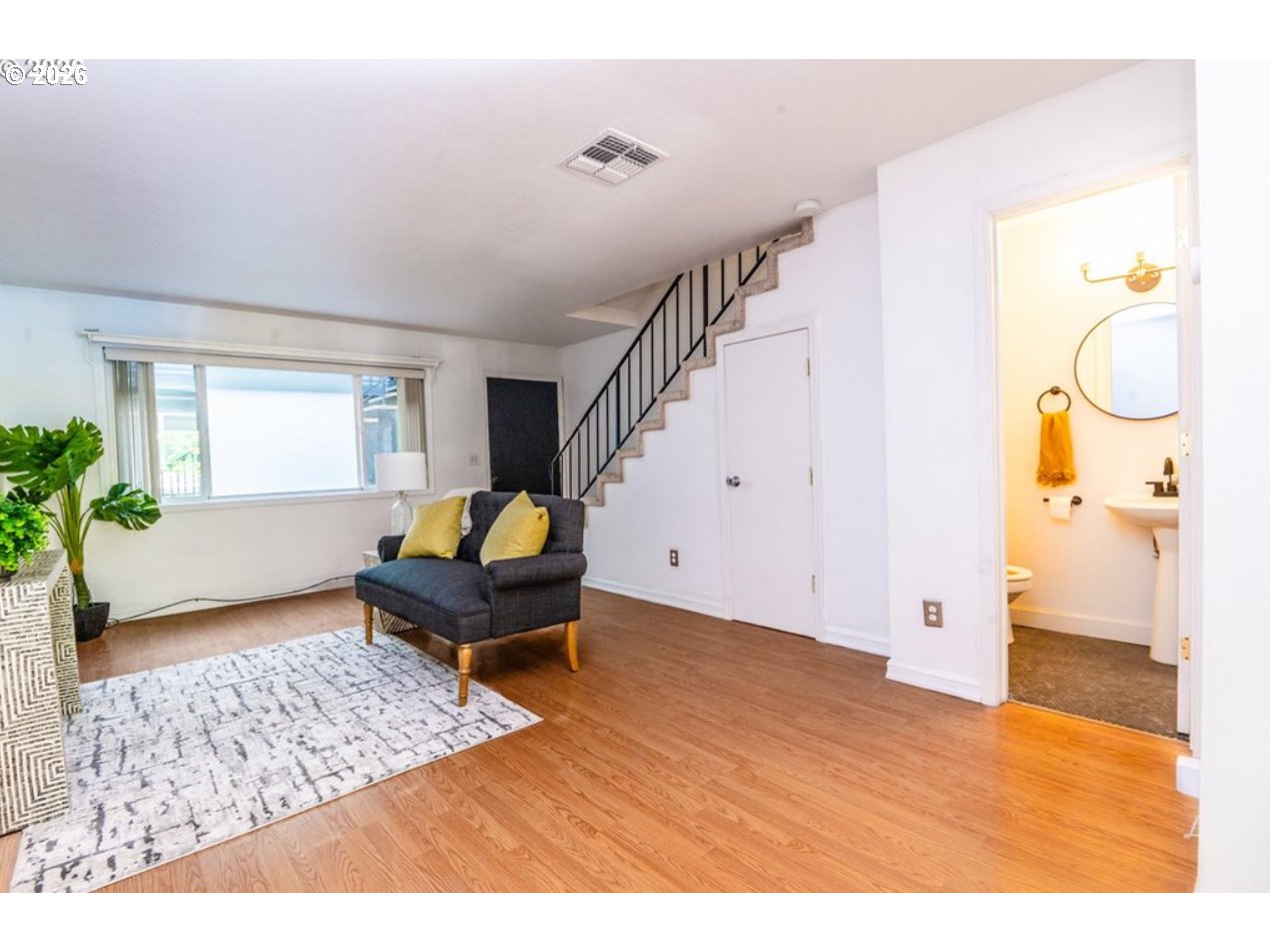 1827 Northeast Multnomah Street Portland, OR 97232 - Photo 7 of 25