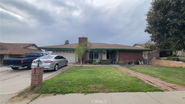 $499,000 | 2904 Oleta Lane North, Highland, CA 92346
