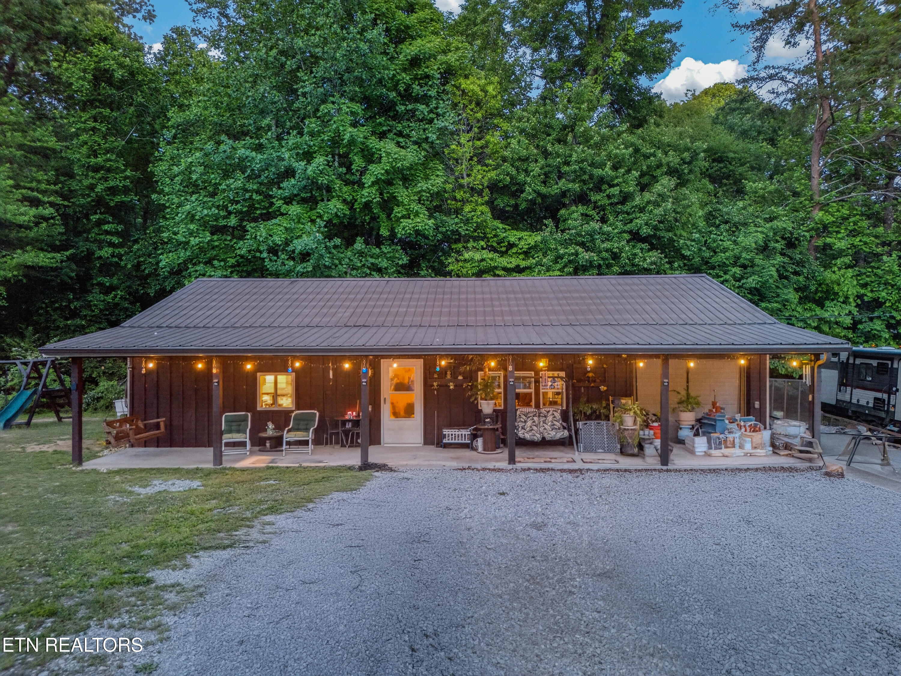 2723 Rugby Pike Jamestown, TN 38556 - Photo 4 of 41 DJI_20260509210307_0161_D