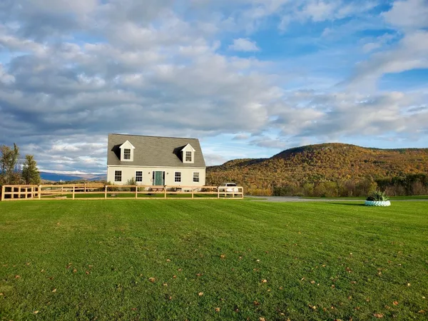 $599,000 | 5195 Highway 22A, Addison, VT 05491
