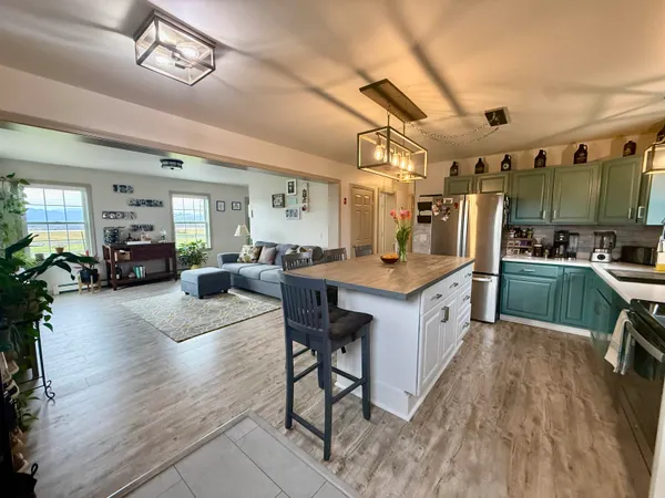 $599,000 | 5195 Highway 22A, Addison, VT 05491