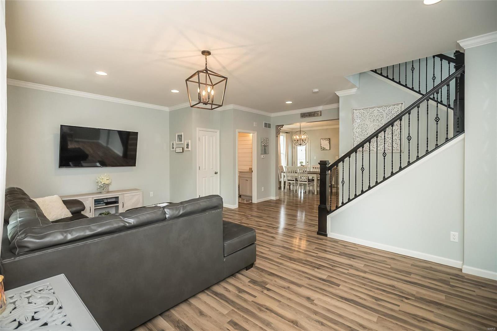5032 Arpent Street St. Charles, MO 63301 - Photo 4 of 62