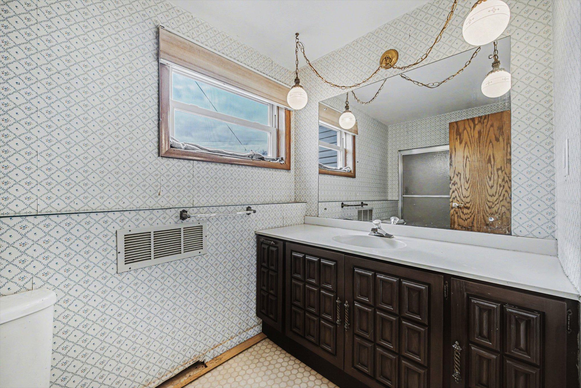 401 2nd Street East Wanamingo, MN 55983 - Photo 21 of 28