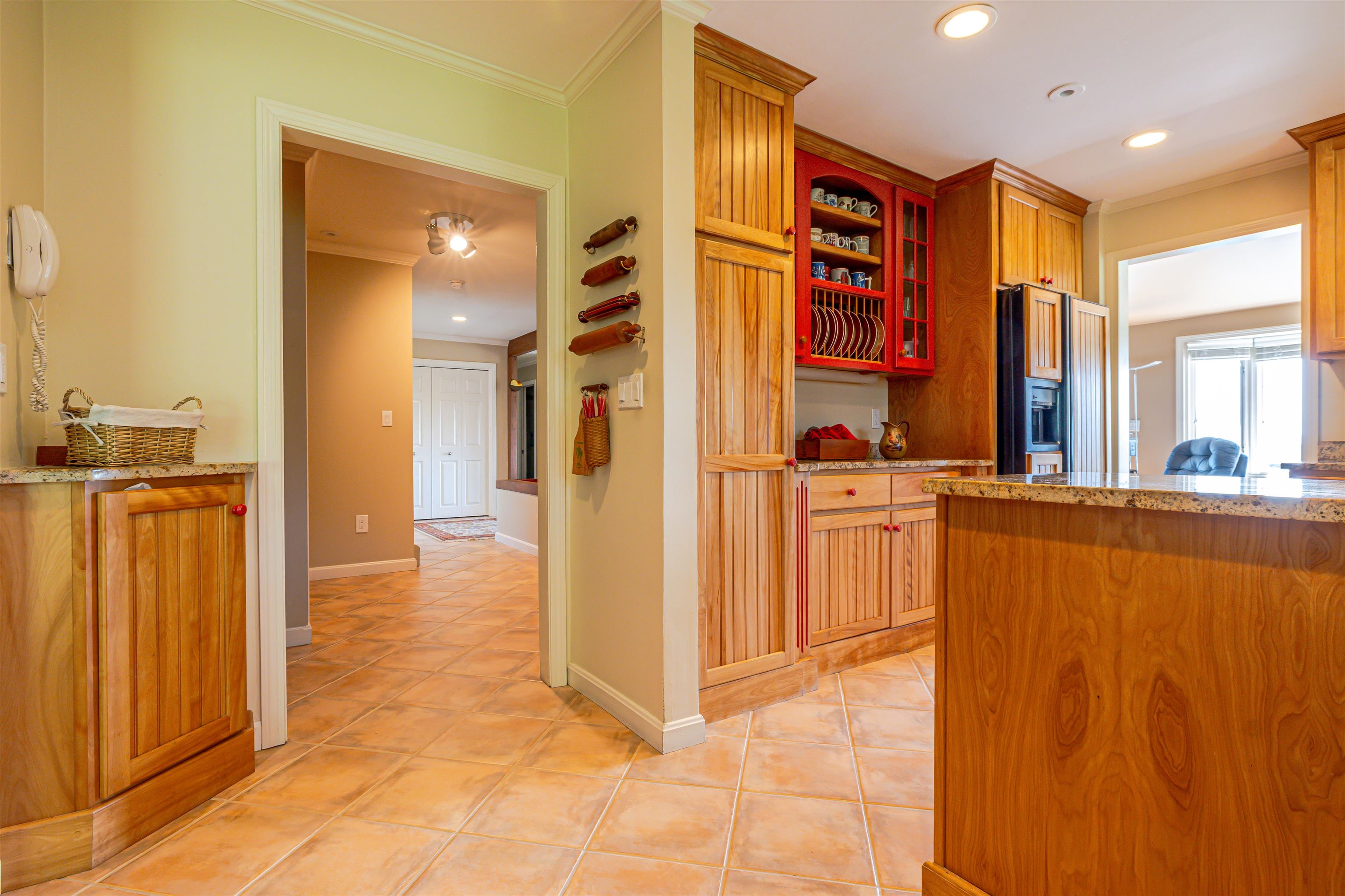 235 Mountain Road Concord, NH 03301 - Photo 17 of 60