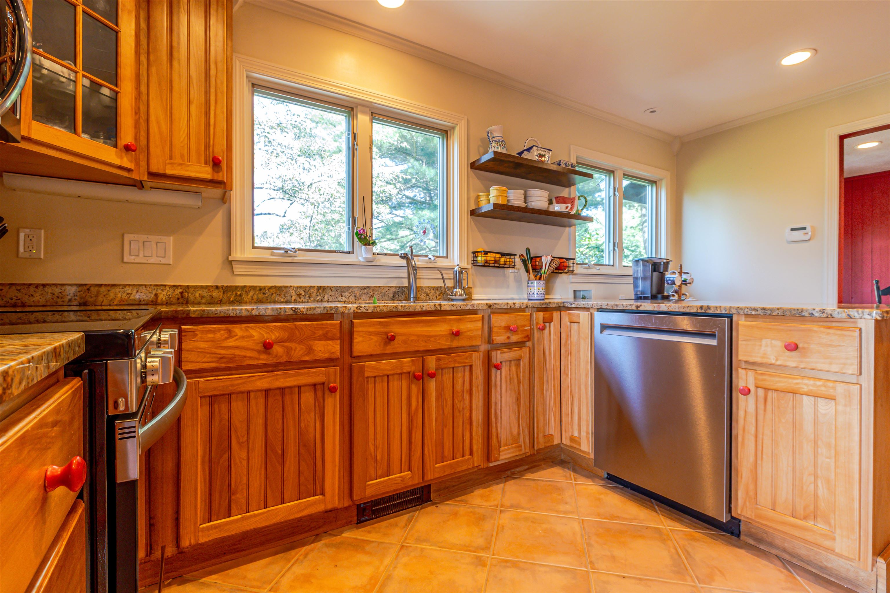 235 Mountain Road Concord, NH 03301 - Photo 19 of 60