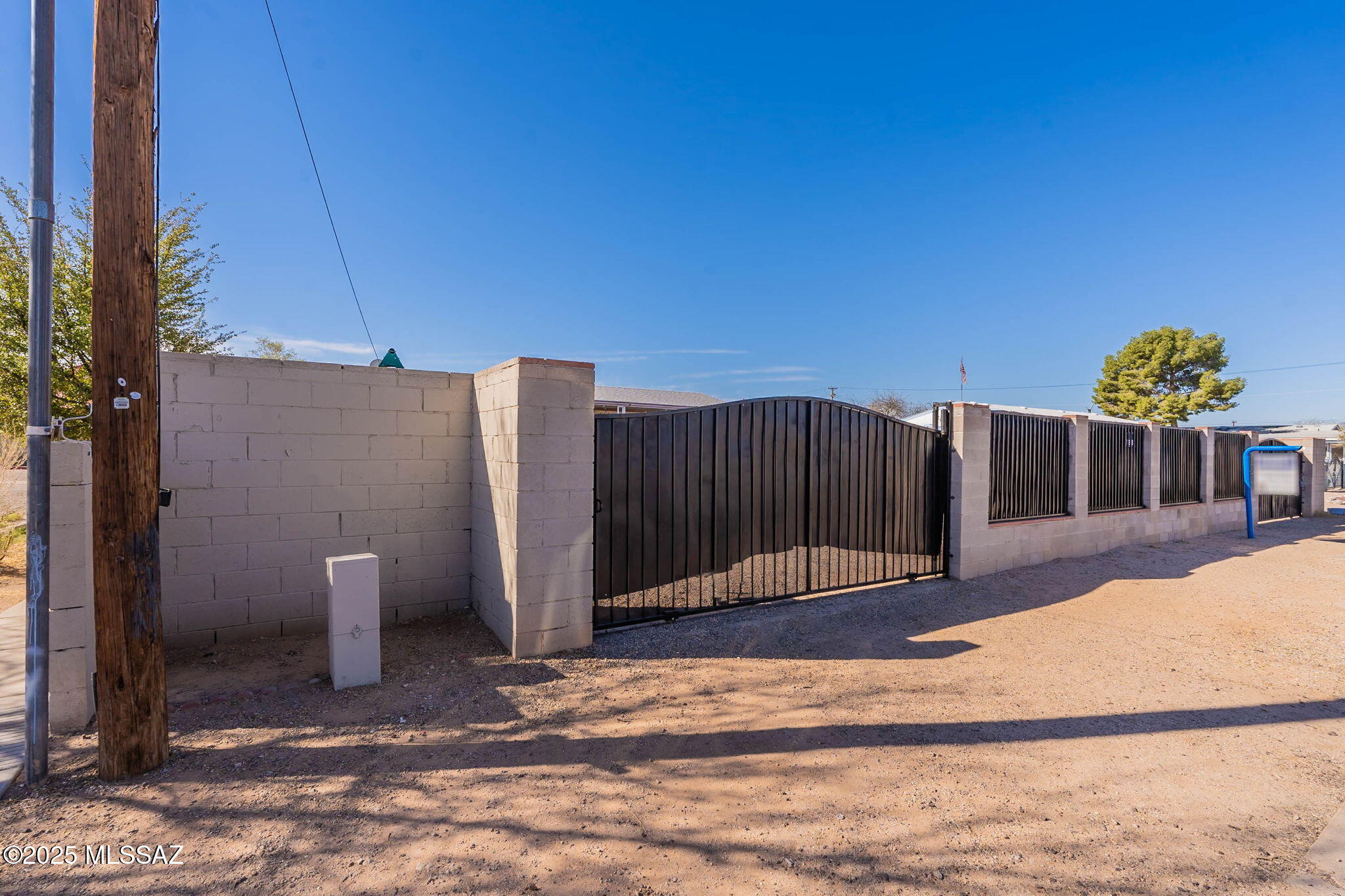 50 East Mohave Road Tucson, AZ 85705 - Photo 3 of 35