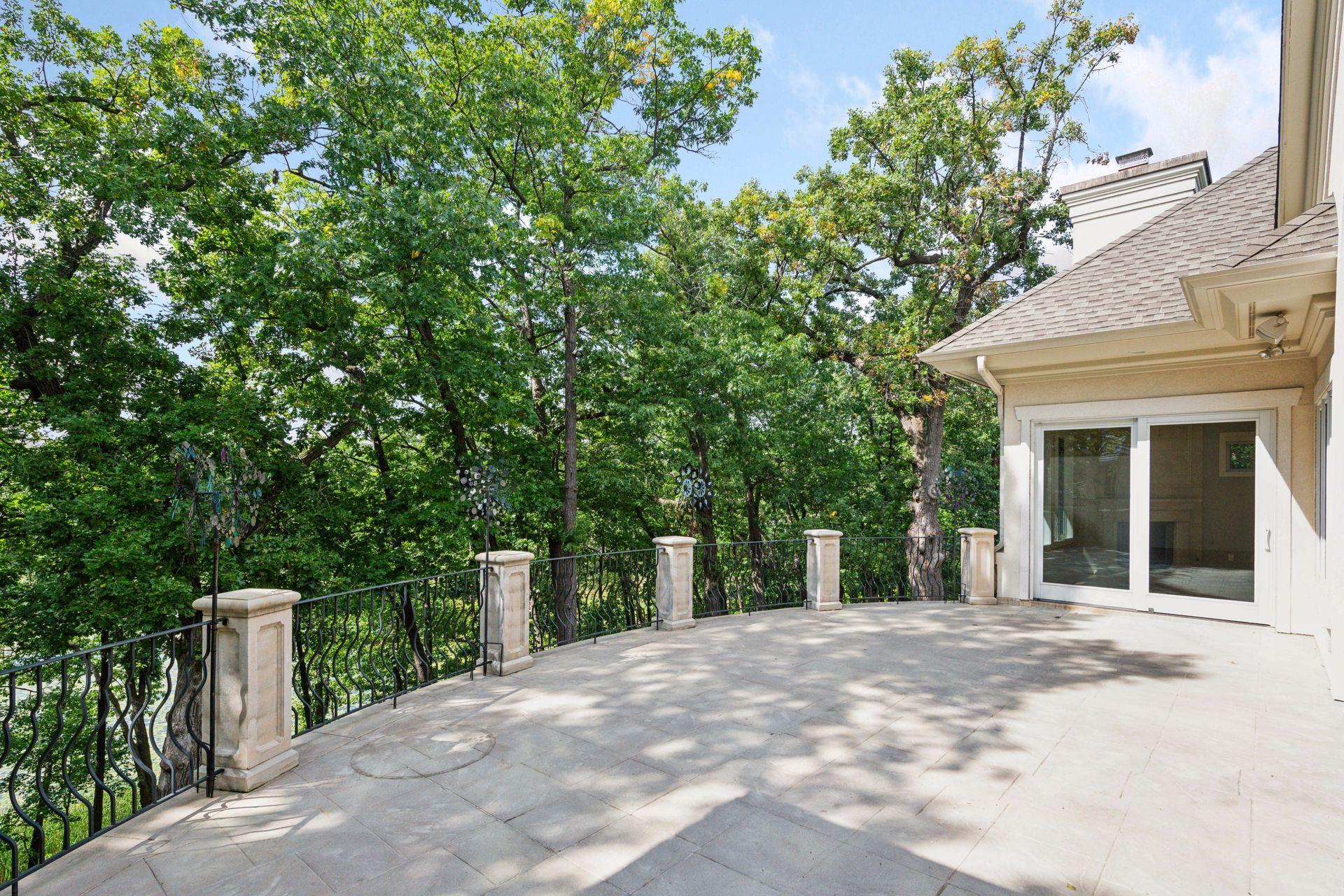 6314 McIntyre Point Edina, MN 55439 - Photo 12 of 77