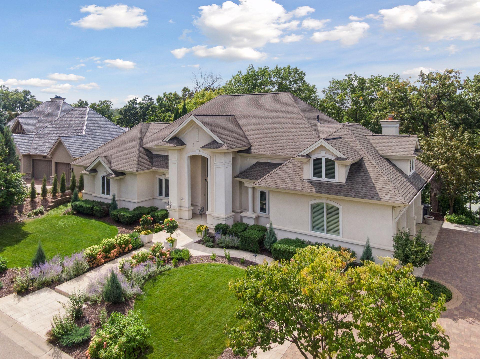 6314 McIntyre Point Edina, MN 55439 - Photo 3 of 77