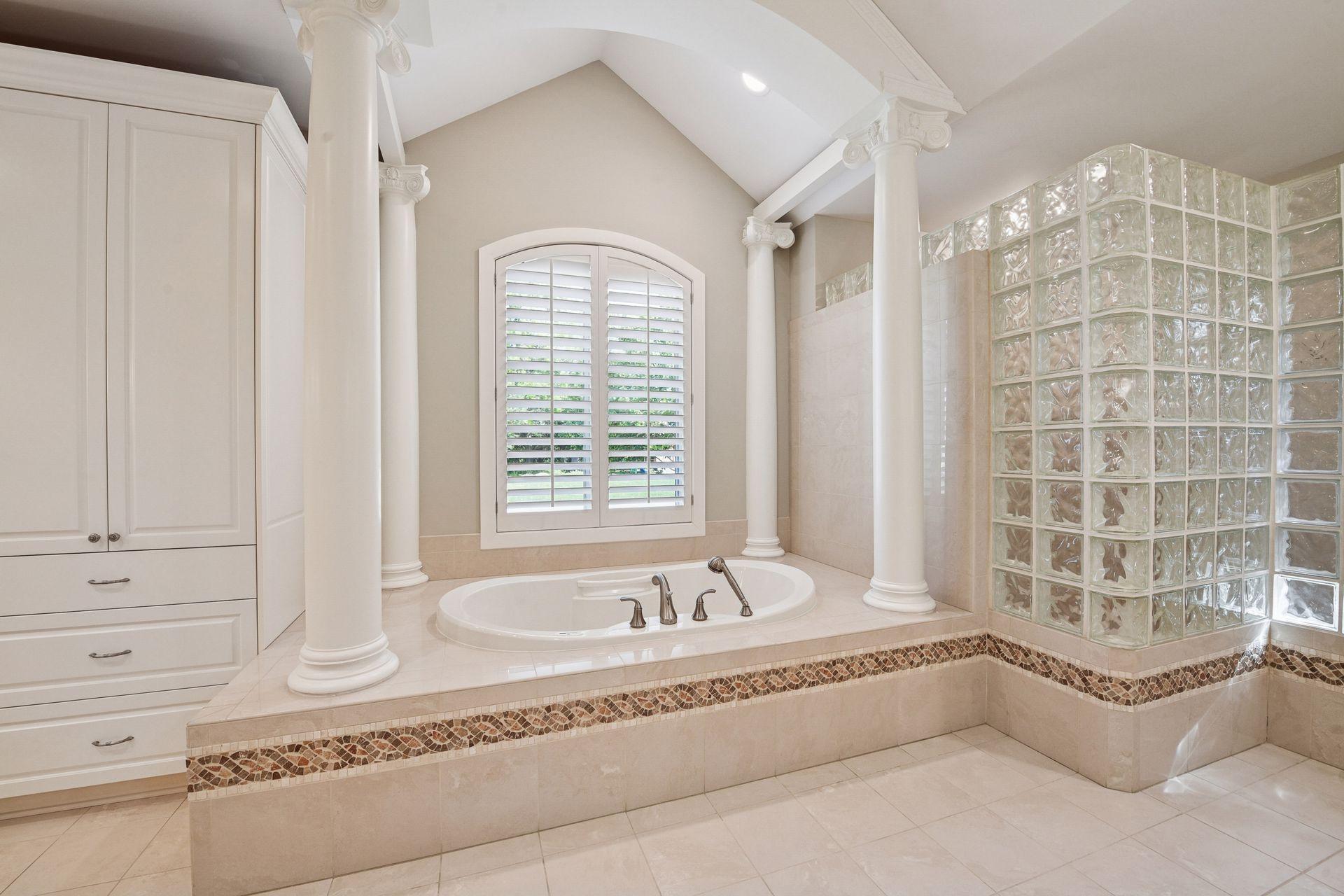 6314 McIntyre Point Edina, MN 55439 - Photo 46 of 77