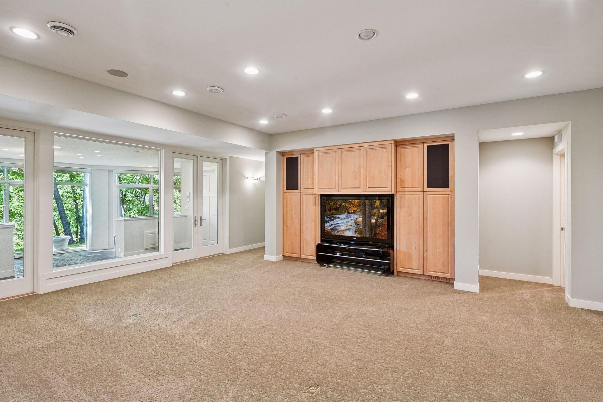 6314 McIntyre Point Edina, MN 55439 - Photo 54 of 77