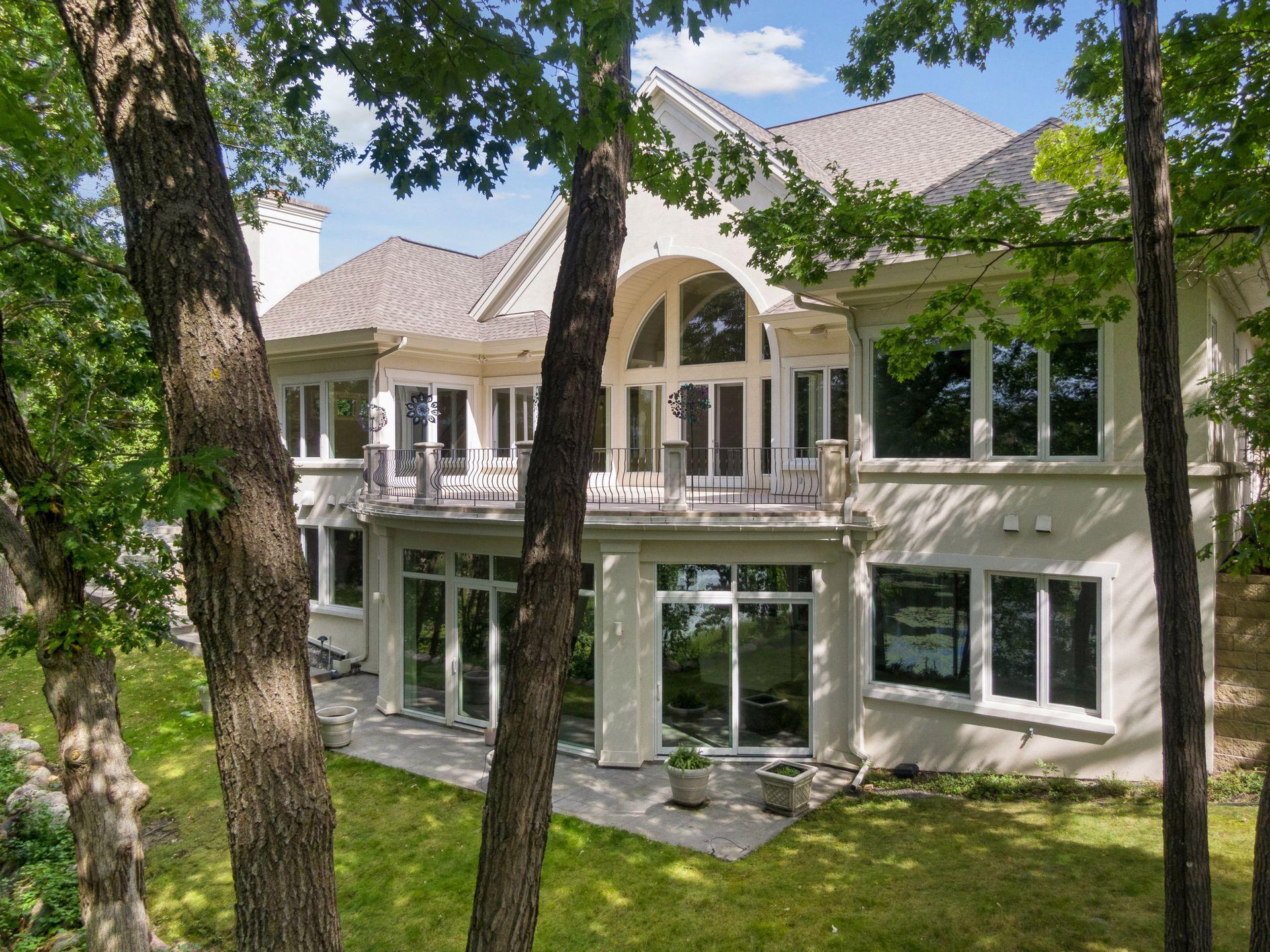 6314 McIntyre Point Edina, MN 55439 - Photo 9 of 77