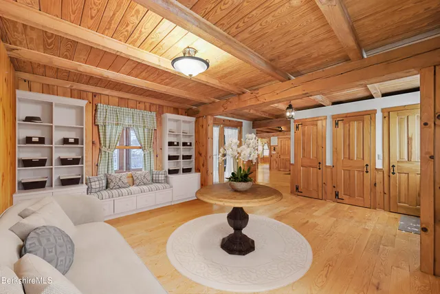 $859,900 | 135 East Street, Lee, MA 01238