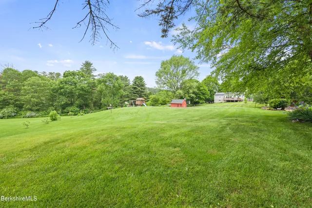 $859,900 | 135 East Street, Lee, MA 01238