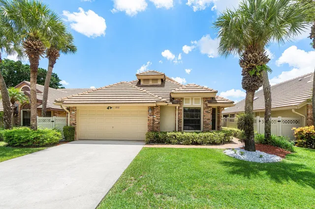 $285,000 | 6932 Bitterbush Place, Boynton Beach, FL 33472