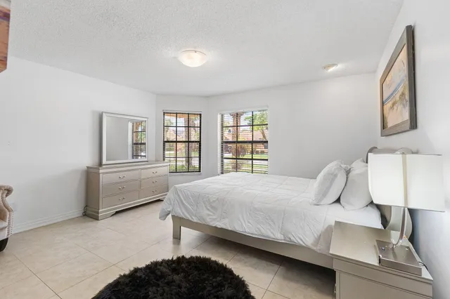 $285,000 | 6932 Bitterbush Place, Boynton Beach, FL 33472