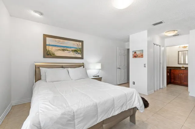 $285,000 | 6932 Bitterbush Place, Boynton Beach, FL 33472