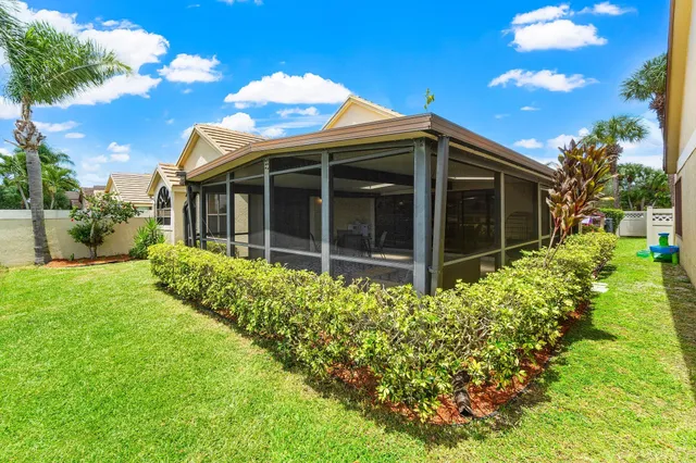$285,000 | 6932 Bitterbush Place, Boynton Beach, FL 33472