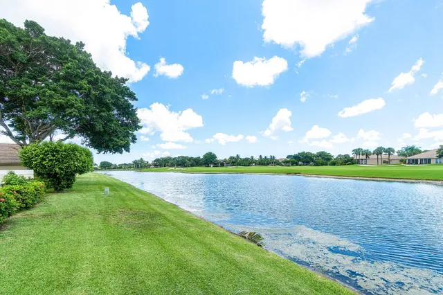 $285,000 | 6932 Bitterbush Place, Boynton Beach, FL 33472