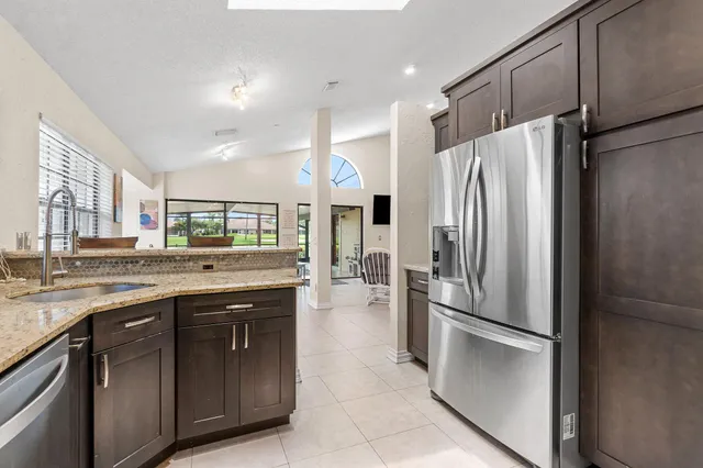 $285,000 | 6932 Bitterbush Place, Boynton Beach, FL 33472