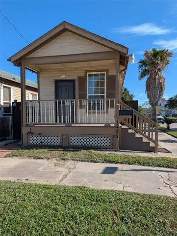 $975 | 1222 42nd Street, Galveston, TX 77550