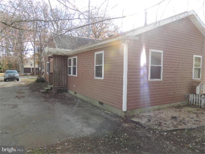 2381 White Oak Road Dover, DE 19901 - Photo 2 of 14 Exterior Back