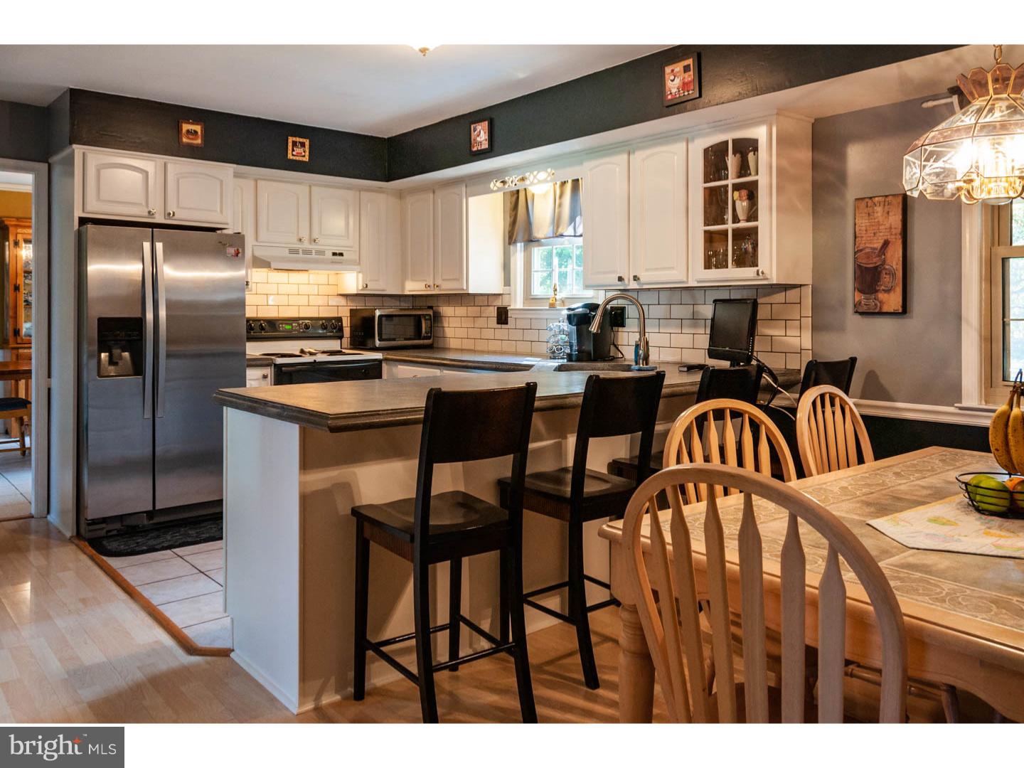 1330 Ridgeview Circle Downingtown, PA 19335 - Photo 7 of 24 Gallery Image 7
